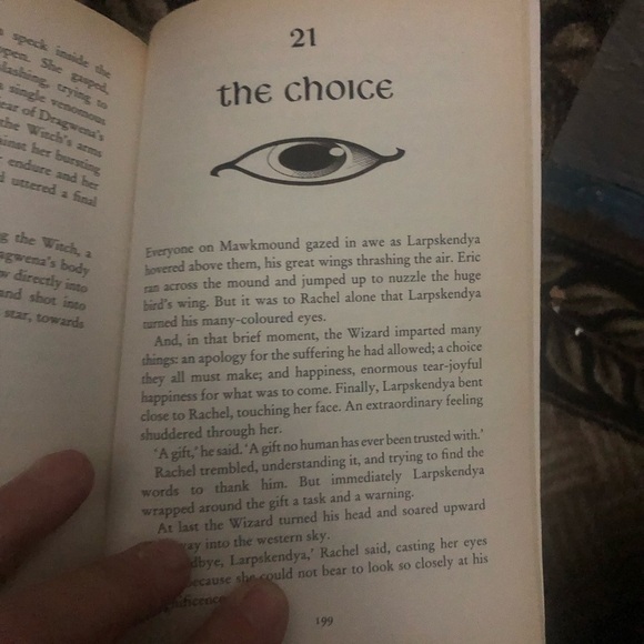 The Doomspell by Cliff McNish paperback - Picture 5 of 6